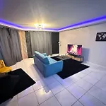 E Servagnat T3 Luxe Avec Sauna Jacuzzi Et Hammam