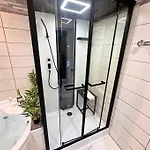 E Servagnat T3 Luxe Avec Sauna Jacuzzi Et Hammam 아파트 에페르네이